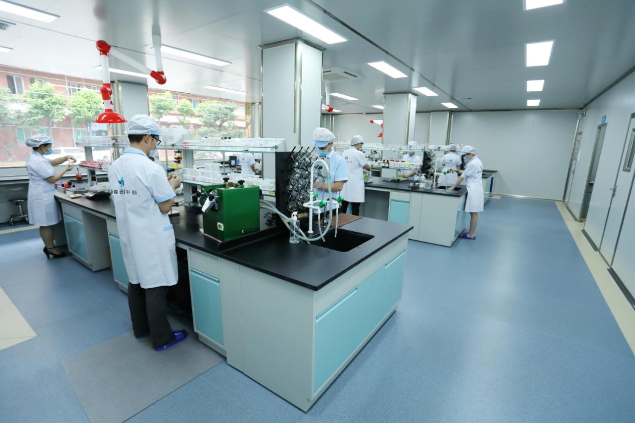 科學賦能，分階修護 楊森藥業VC品牌專業祛痘系列開啟痘敏肌新時代